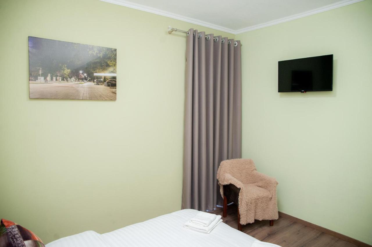 Korcasmilehotel Buitenkant foto