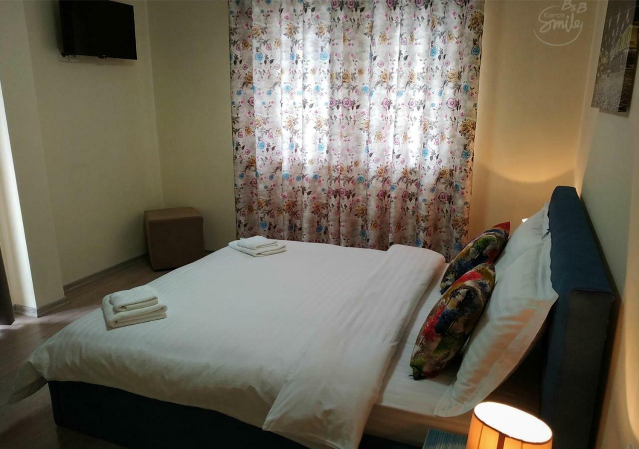 Korcasmilehotel Buitenkant foto